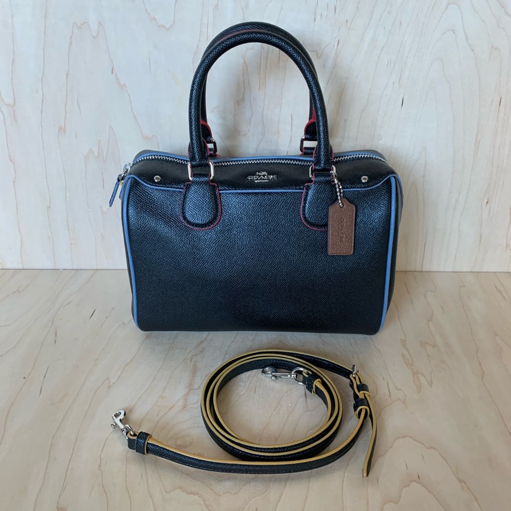 🛍SOLD🛍 COACH BLACK MINI BENNETT SATCHEL WITH EDGEPAINT - Picture 4 of 16